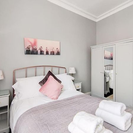 אדינבורו Beautiful Georgian New Town 2 Bed Apartment מראה חיצוני תמונה